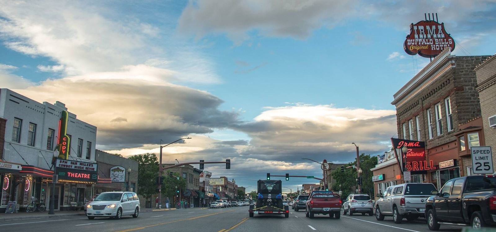 Where to Stay in Cody, WY for Yellowstone: Best Hotels Downtown and on the Byway